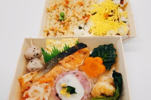 お花見弁当桜　松